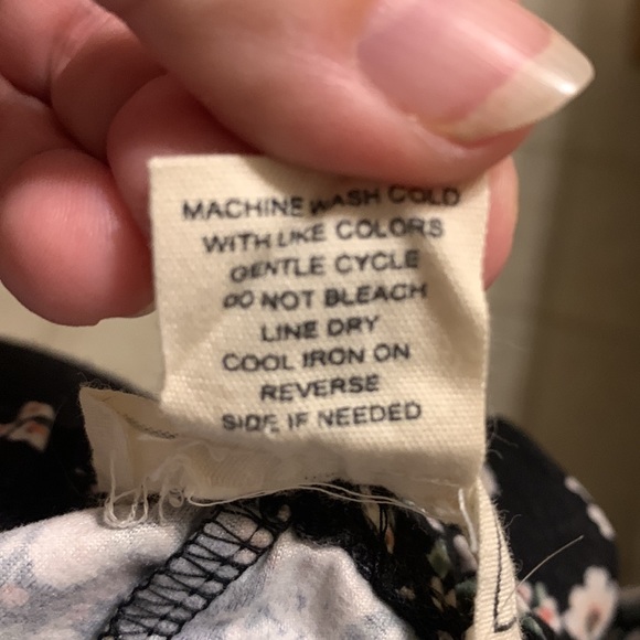 Super cute 🥰 top W/leggings - GENTLY USED!! - Picture 5 of 5